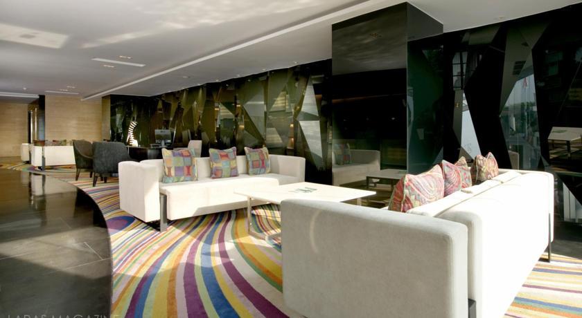 Ts Suites Sorabaya Extérieur photo